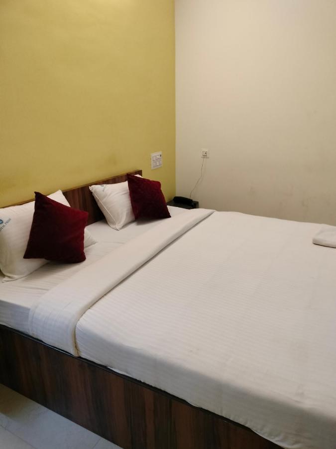 Pph Living Royal Pride Bed and Breakfast Madurai Exterior foto